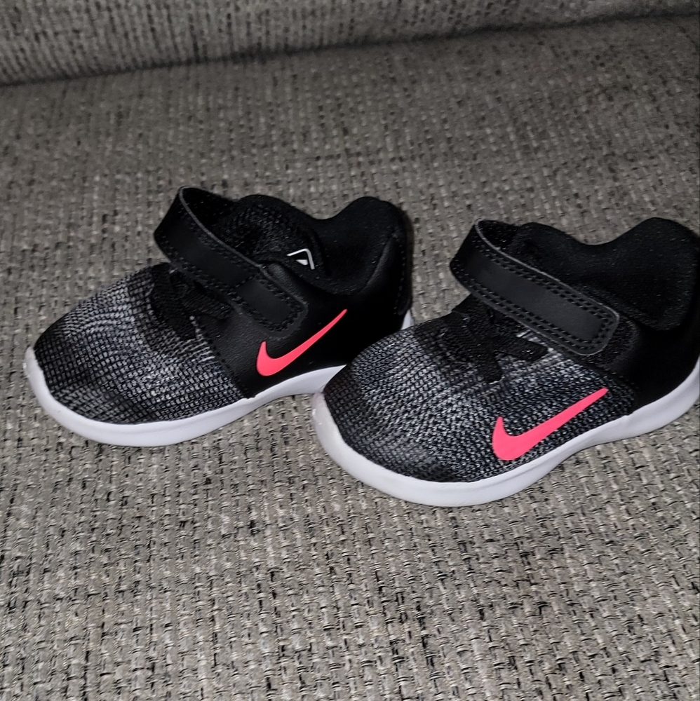 Nike shoes 5c